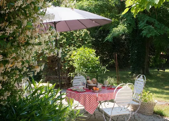 D'hotes Les Baumes B&B 3*